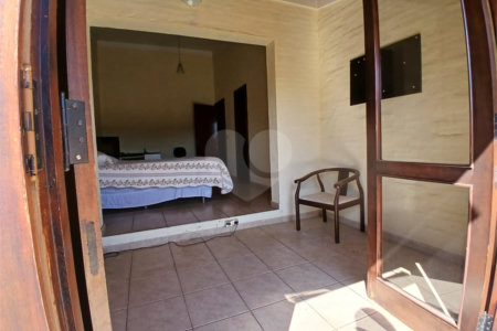 Casa à venda com 3 quartos, sendo 2 suítes, em Jardim Brogotá, Atibaia, SP