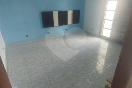 Casa à venda com 3 quartos, sendo 1 suíte, em Parque Piratininga, Itaquaquecetuba, SP