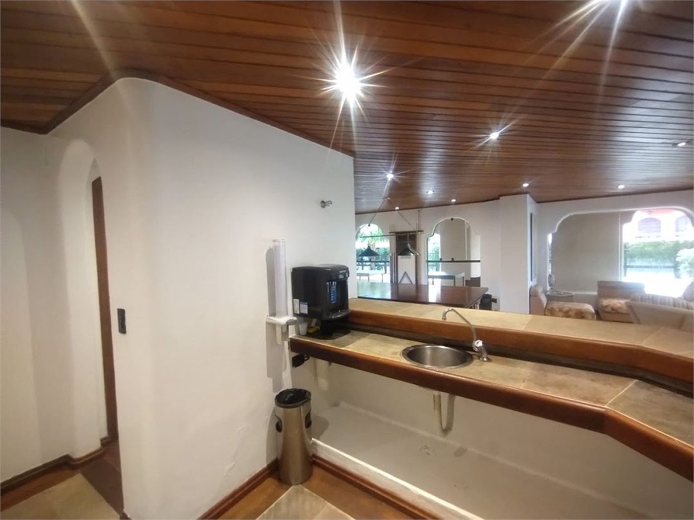 Apartamento com 4 dormitórios à venda, 145 m² por R$ 900.000,00 - Jardim das Conchas - Guarujá/SP