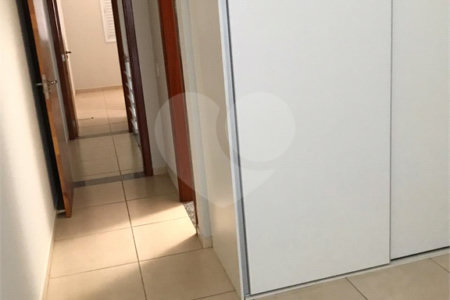 Indaiatuba - Sobrado para venda e Locação - Jardim Nely em Indaiatuba - R$ 425.000,00 - aceita parte em permuta - Bairro tranquilo com fácil acesso a rodovias, Shopping Polo Parque Mall - Assai, Polo shopping - Com duas suítes sendo uma com sacada, , lavabo. área de serviço , 2 vagas, portão ele
