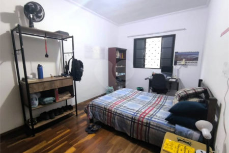 Apartamento à Venda no Edifício Esther Lins – Próximo à USP e UFSCar.