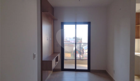 Apartamento à venda com 3 quartos, sendo 1 suíte,  no Centro, São Carlos, SP