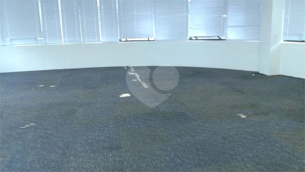 Conjunto comercial na Vila Olimpia
