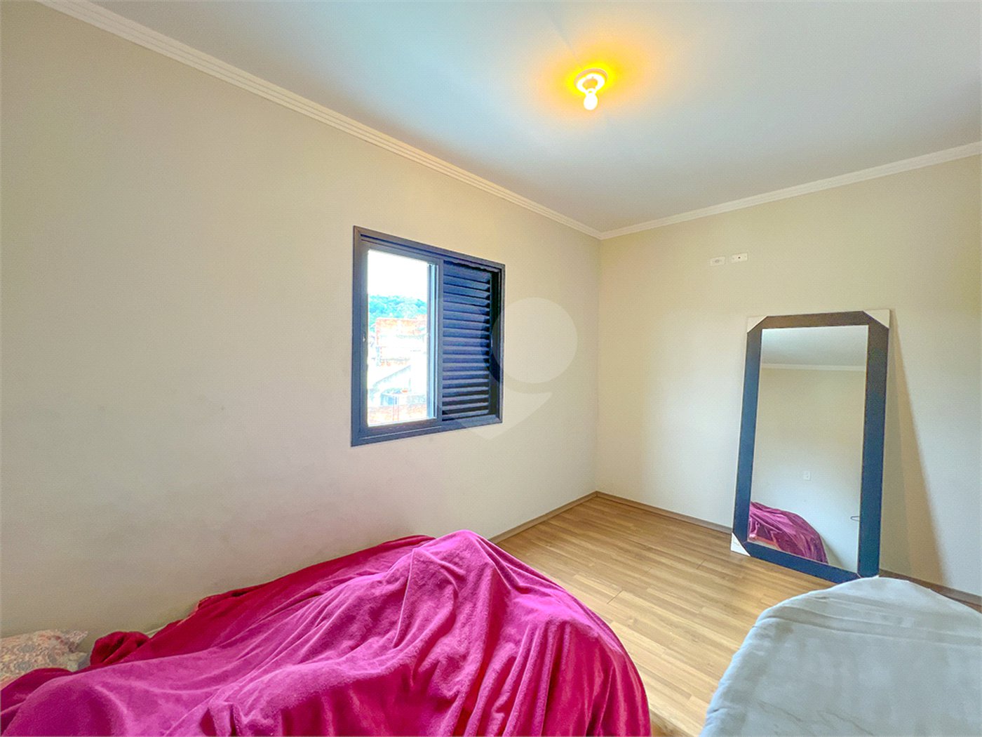 Sobrado à venda com 3 quartos, sendo 1 suíte,  em Tremembé, São Paulo, SP