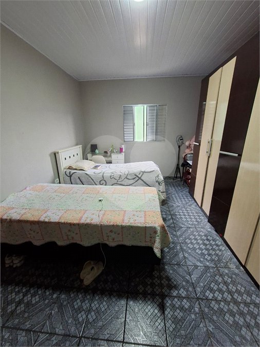Casa à venda com 4 quartos, sendo 1 suíte,  em Vila Santa Maria, Guarulhos, SP