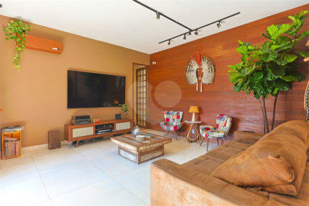 Casa Térrea à venda com 1 quarto em Jardim Marajoara, São Paulo, SP