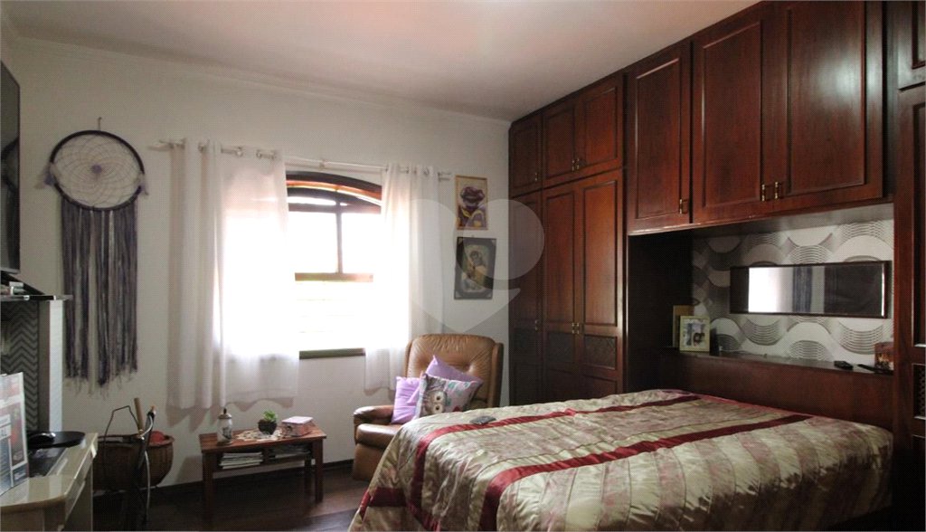 Sobrado à venda com 4 suítes em Vila Cordeiro, São Paulo, SP
