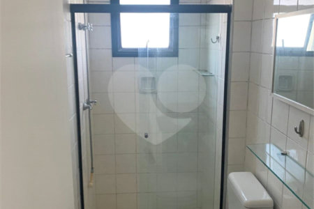 Apartamento à venda com 3 quartos, sendo 1 suíte,  em Vila Andrade, São Paulo, SP