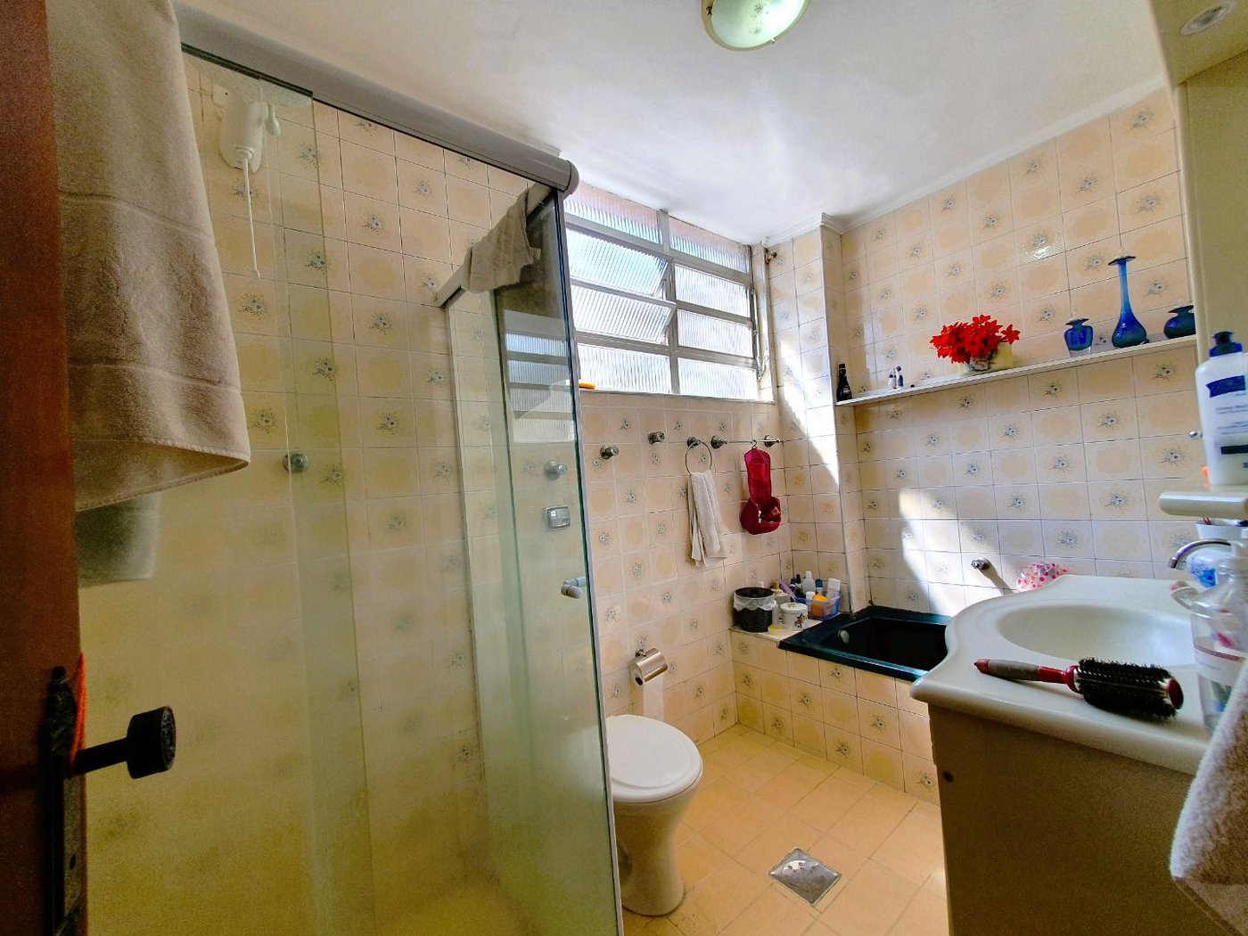 Apartamento com 2 dormitórios à venda, 97 m² por R$ 749.000,00 - Gonzaga - Santos/SP