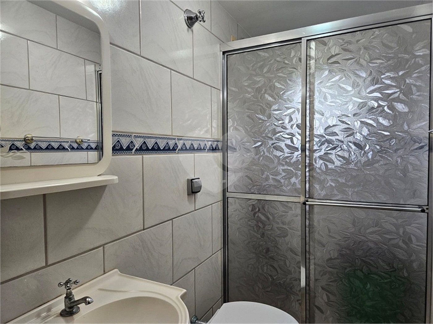 Casa à venda com 4 quartos, sendo 3 suítes, em Jardim Tapajós, Atibaia, SP