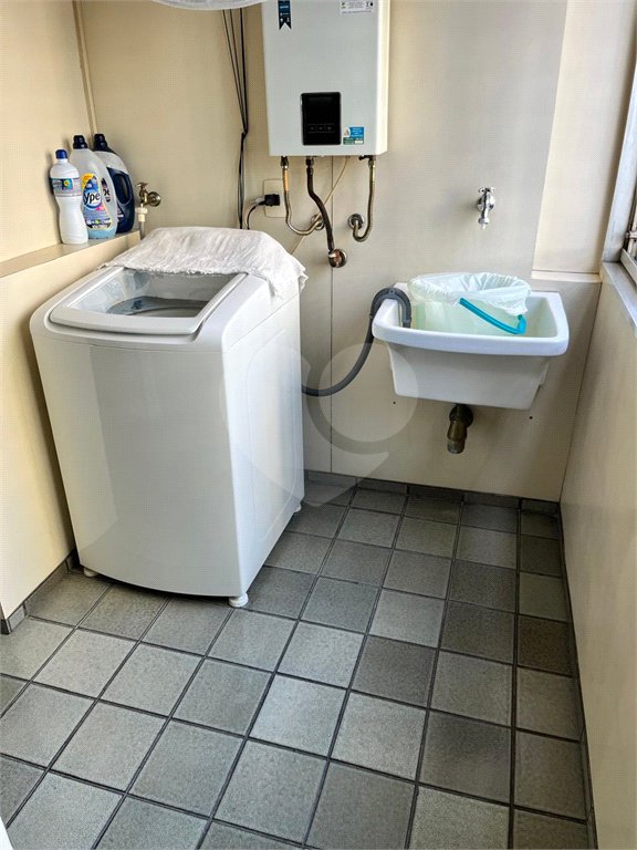 Apartamento à venda com 2 quartos em Bela Vista, São Paulo, SP