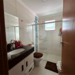 Duplex à venda com 1 quarto, sendo 3 suítes, em Taperapuan, Porto Seguro, BA