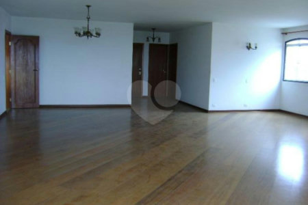 Cobertura à venda com 3 quartos, sendo 2 suítes, em Vila Sofia, São Paulo, SP