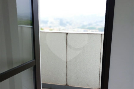 Apartamento à venda com 1 quarto em Vila dos Remédios, São Paulo, SP
