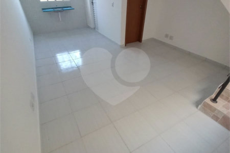 Villagio à venda com 2 quartos em Vila São Paulo, Mogi das Cruzes, SP