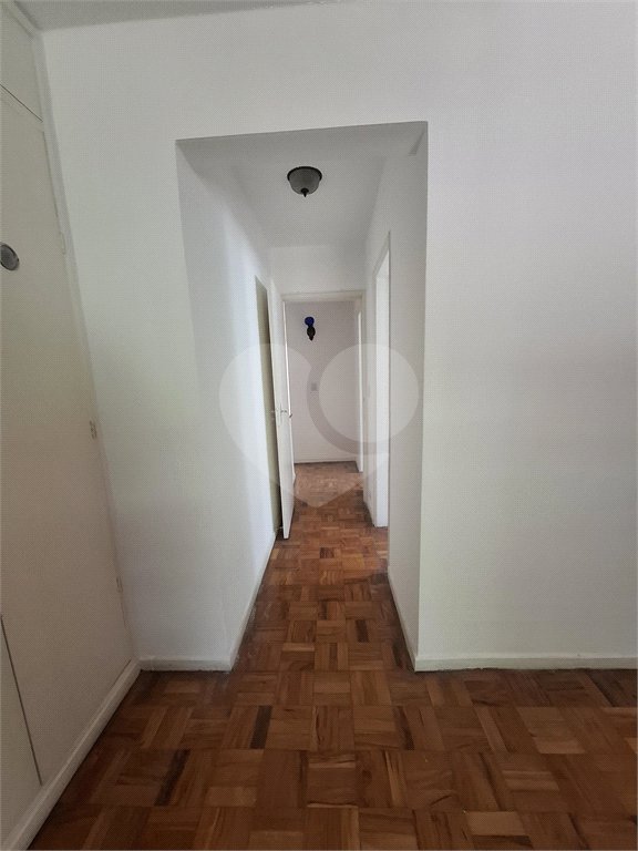 Sobrado à venda com 3 quartos, sendo 1 suíte, em Chácara Santo Antônio, São Paulo, SP