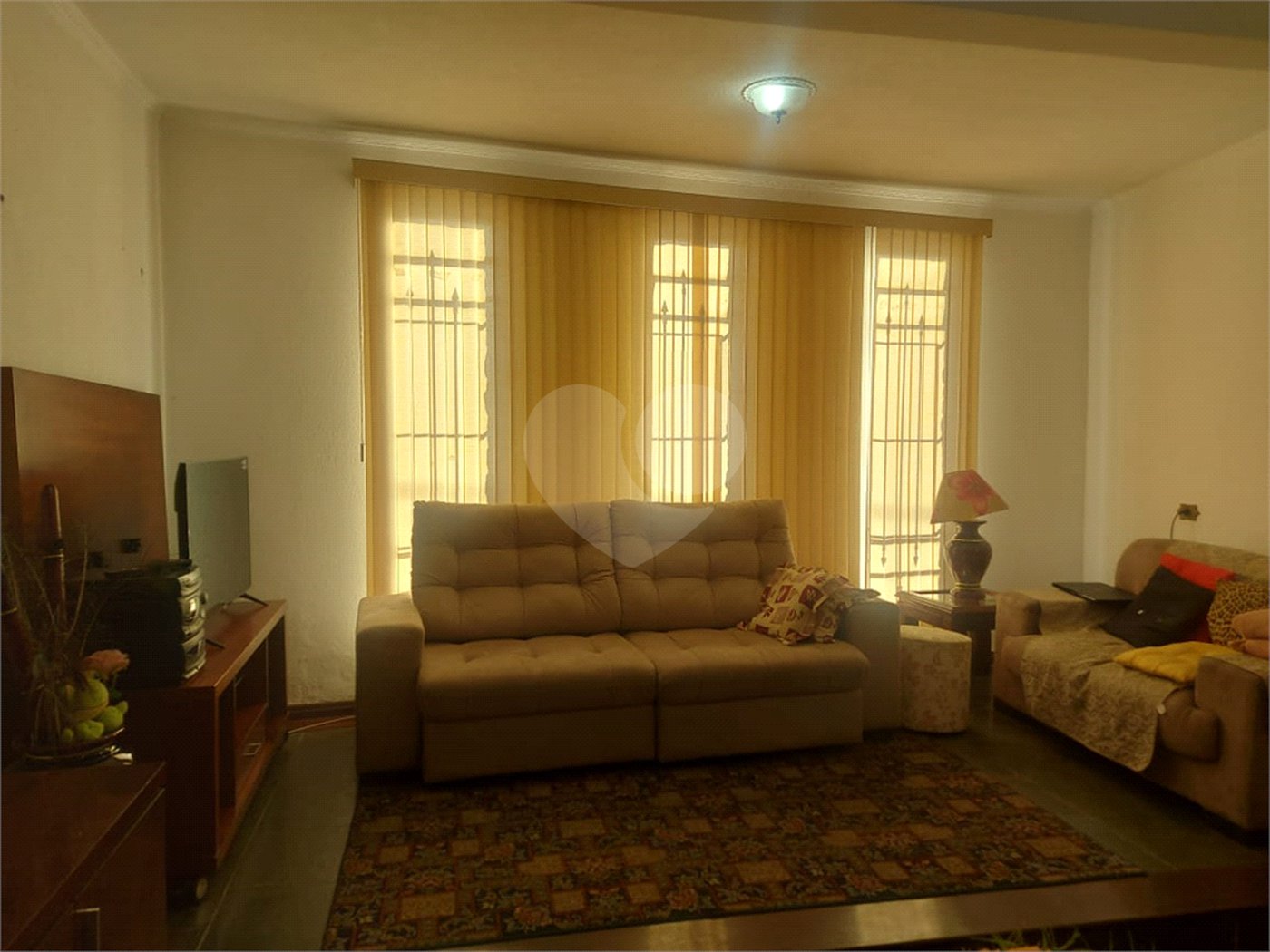 Casa à venda com 3 quartos, sendo 2 suítes, em Capela, Vinhedo, SP