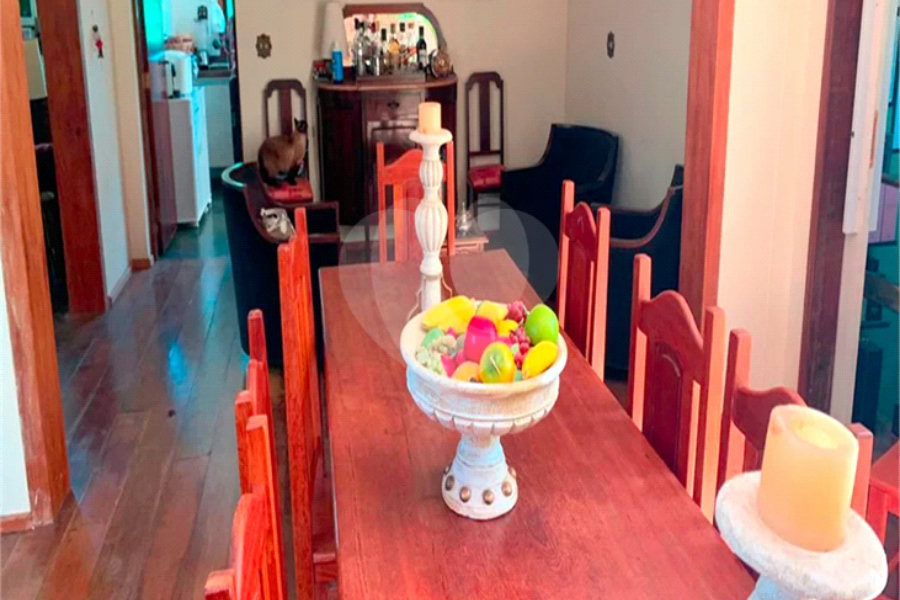 Casa à venda com 4 suítes em Roseira, Mairiporã, SP