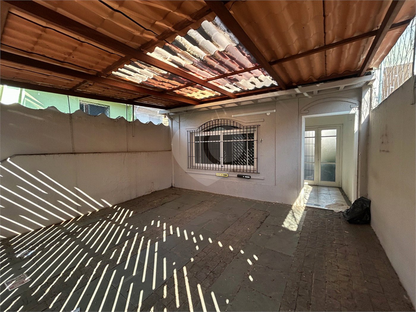 Casa à venda com 3 quartos, sendo 1 suíte,  em Santo Amaro, São Paulo, SP