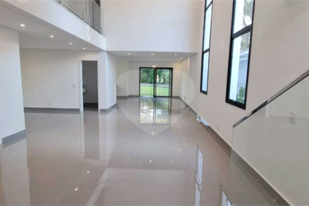 Casa à venda com 3 suítes no condomínio Reserva dos Vinhedos, Louveira - SP