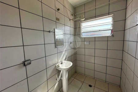 Casa à venda com 4 quartos, sendo 1 suíte,  em Jardim Náutico, Mogi das Cruzes, SP