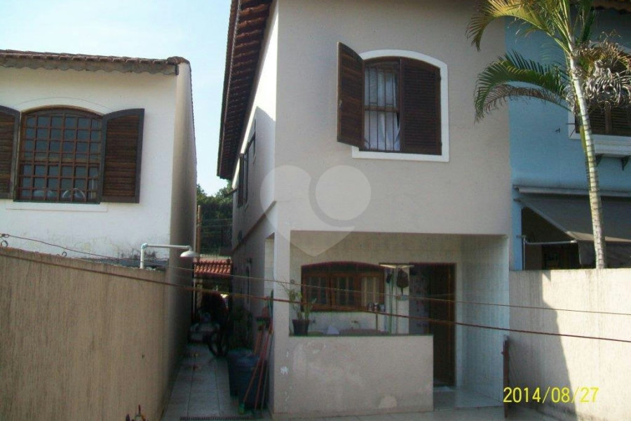 Sobrado à venda com 3 suítes em Vila Mazzei, São Paulo, SP