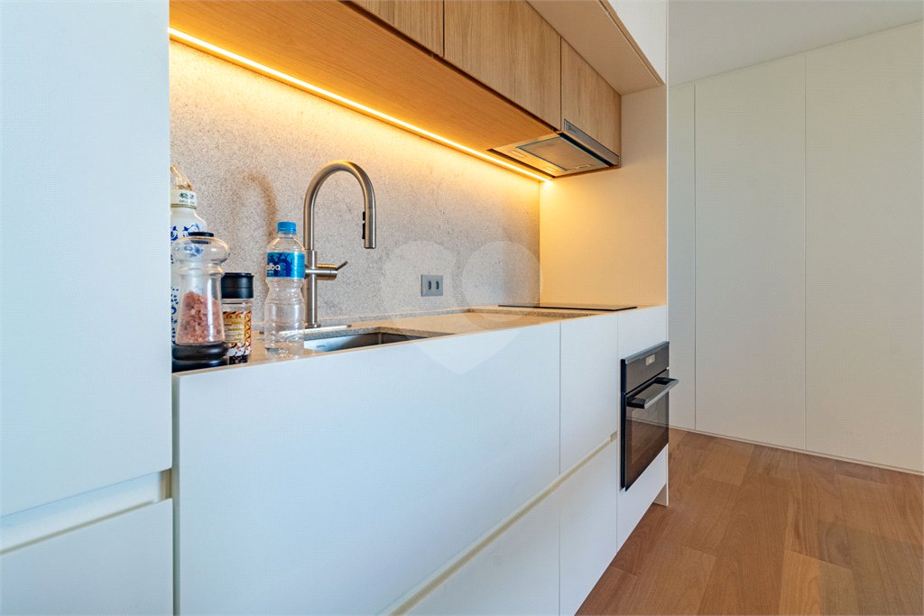 Apartamento à venda ou para alugar com 1 quarto em Vila Olímpia, São Paulo, SP