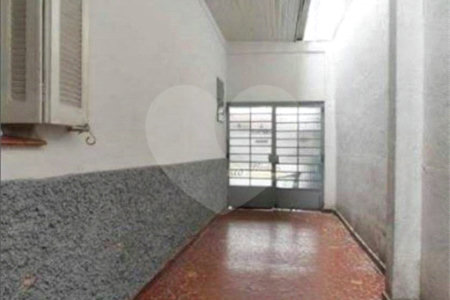 Casa à venda com 2 quartos em Lapa de Baixo, São Paulo, SP