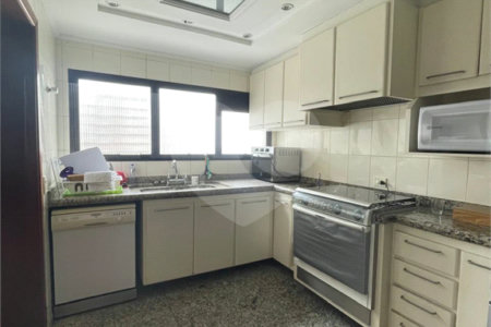 Apartamento à venda com 4 quartos, sendo 3 suítes, no Centro, São Bernardo do Campo, SP