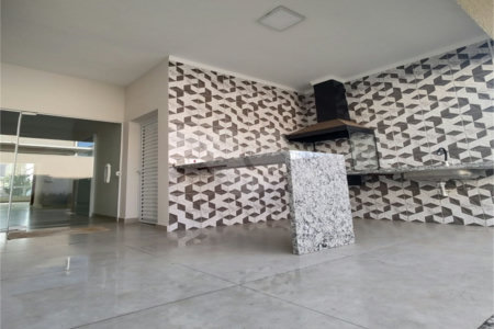 Casa à venda com 3 quartos, sendo 1 suíte,  no condomínio Atibaia Park 1, Atibaia - SP