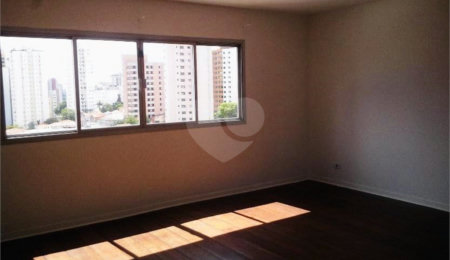Apartamento à venda com 3 quartos, sendo 1 suíte,  em Vila Clementino, São Paulo, SP