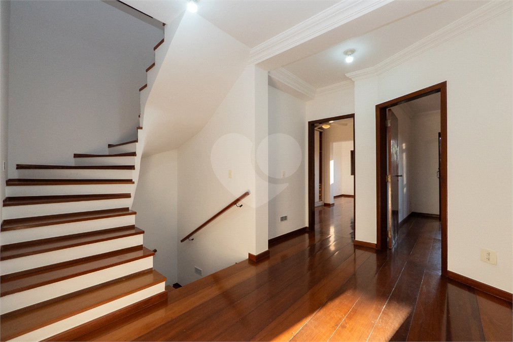 Casa de Vila à venda com 3 quartos, sendo 1 suíte, em Planalto Paulista, São Paulo, SP