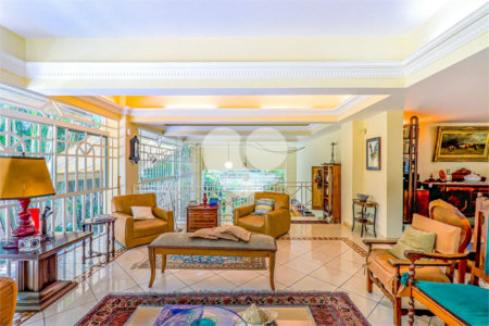Casa de Vila à venda com 4 quartos, sendo 2 suítes,  em Butantã, São Paulo, SP
