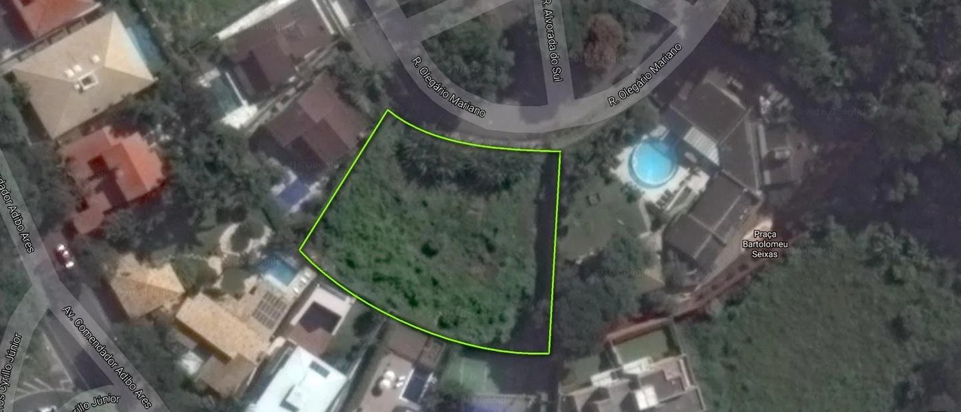 Sobrado à venda ou para alugar com 6 suítes em Jardim Guedala, São Paulo, SP