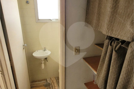 Apartamento à venda com 2 quartos, sendo 1 suíte,  em Vila Mariana, São Paulo, SP