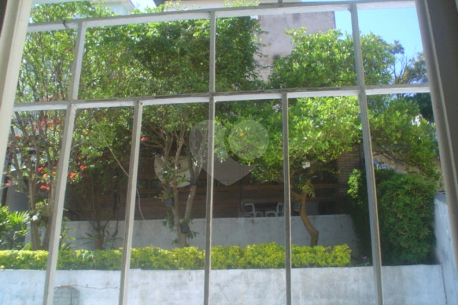 Sobrado à venda com 3 quartos, sendo 2 suítes, em Tremembé, São Paulo, SP