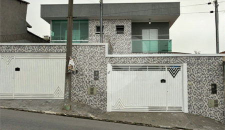 Sobrado à venda com 3 quartos, sendo 1 suíte,  em Vila Maricy, Guarulhos, SP