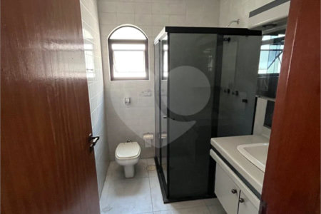 Casa à venda com 3 quartos, sendo 1 suíte, em Jardim São Paulo(zona Norte), São Paulo, SP