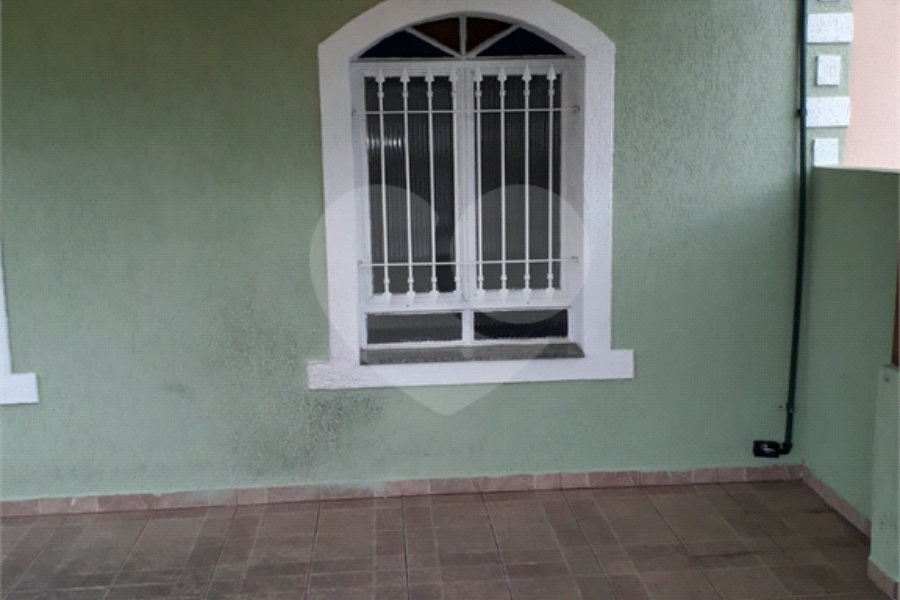 Sobrado à venda com 2 quartos em Horto, São Paulo, SP