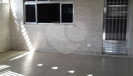 Casa à venda com 2 quartos, sendo 1 suíte,  em Vila Gustavo, São Paulo, SP