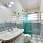 Sobrado à venda com 4 quartos, sendo 1 suíte, em Interlagos, São Paulo, SP