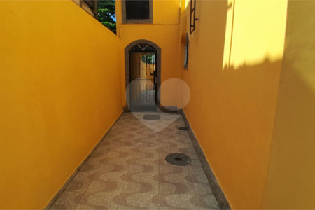 Casa à venda com 3 quartos, sendo 1 suíte, em Campo Grande, Rio de Janeiro, RJ