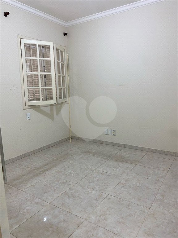Casa à venda com 4 quartos, sendo 2 suítes, em Cambuci, São Paulo, SP