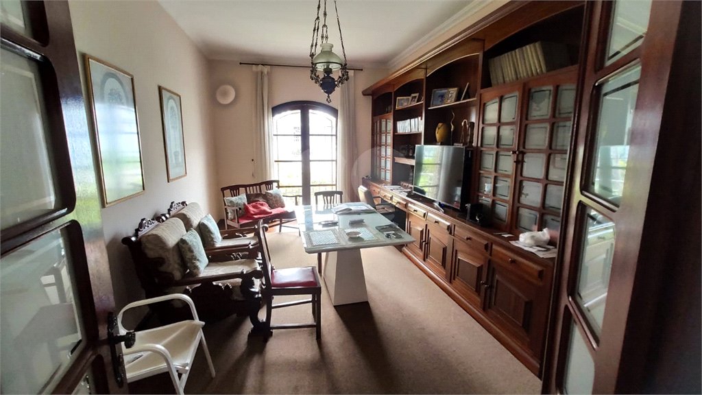 Casa Térrea à venda com 3 quartos, sendo 2 suítes, em Vila Oliveira, Mogi das Cruzes, SP