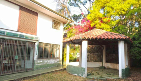 Casa de Vila à venda com 4 quartos, sendo 2 suítes,  em Jardim dos Estados, São Paulo, SP