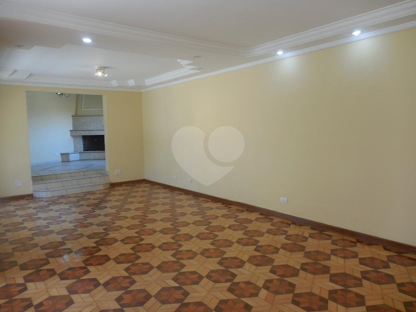 Casa Térrea à venda com 5 quartos, sendo 1 suíte,  em Tucuruvi, São Paulo, SP