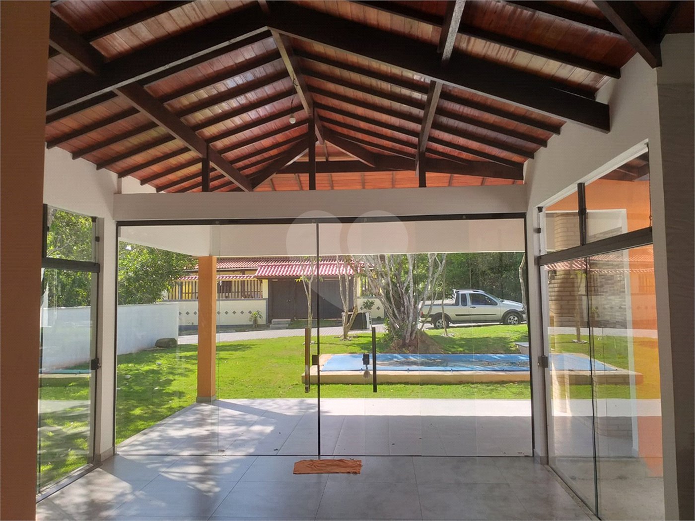 Casa em condomínio à venda com 3 suítes em Caravelas, Armação dos Búzios, RJ