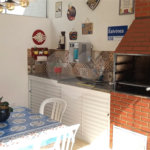 Casa à venda com 3 quartos, sendo 1 suíte, no condomínio Caruatinga, Atibaia - SP