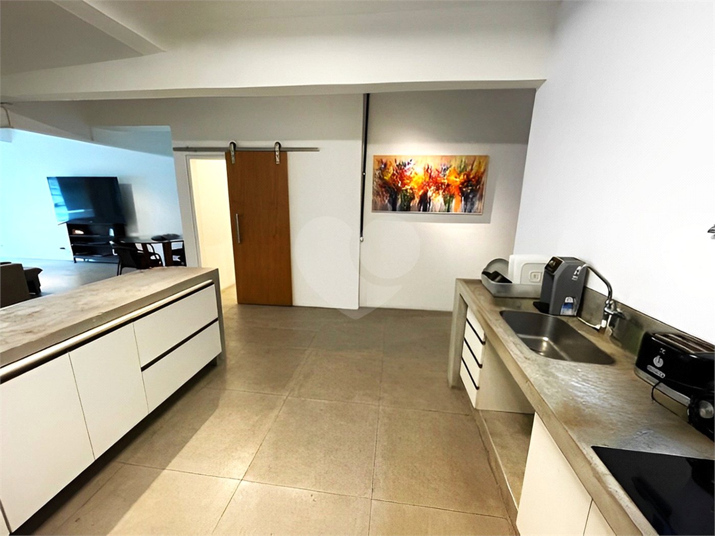 Apartamento à venda com 2 quartos, sendo 1 suíte, em Cerqueira César, São Paulo, SP