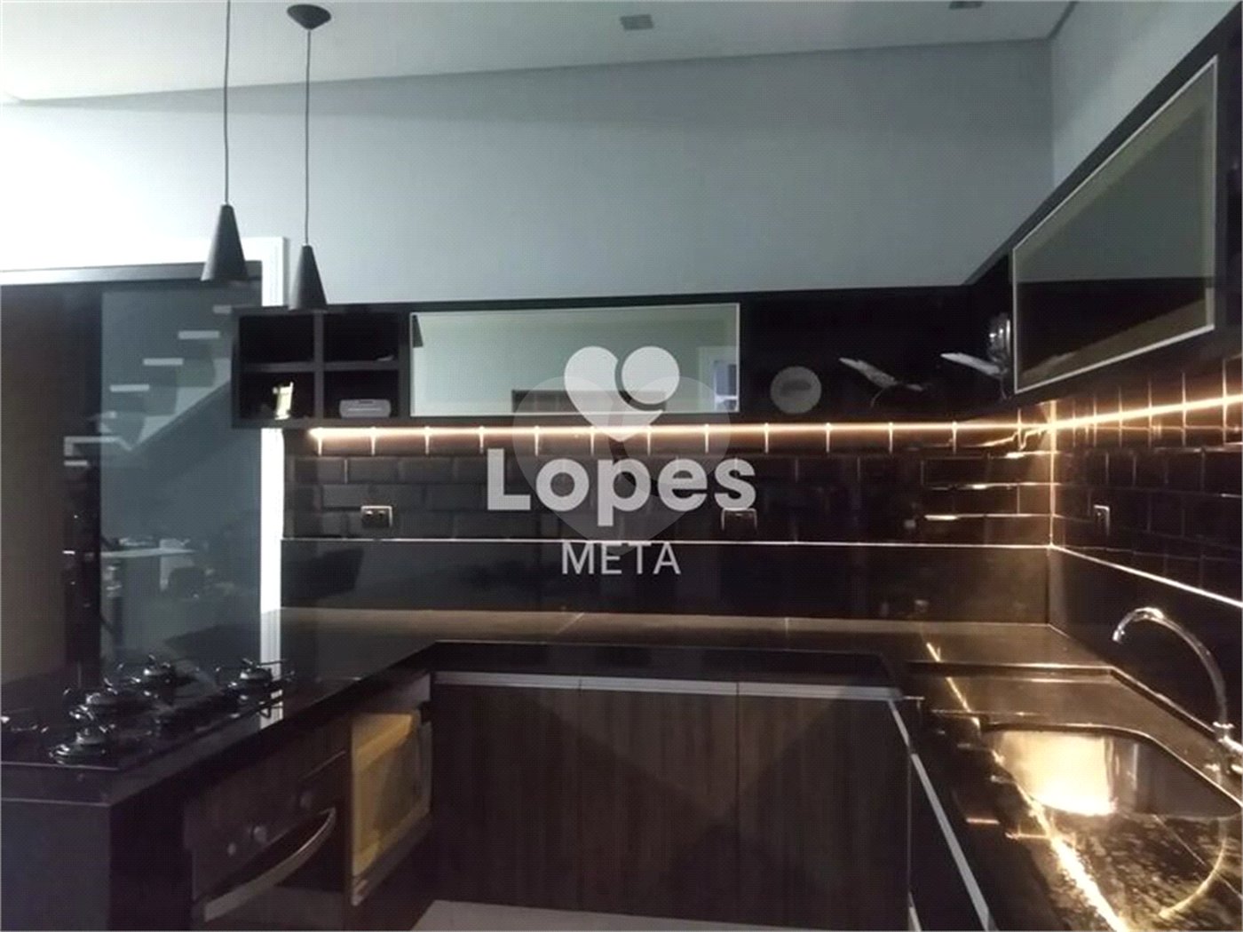 Casa à venda com 3 quartos, sendo 2 suítes, em Jardim Santa Júlia, São José dos Campos, SP